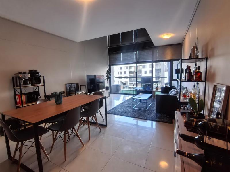 To Let 2 Bedroom Property for Rent in Green Point Upper Western Cape